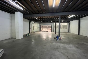 Medan Niaga Kepong Segambut Industrial Area 3 Storey Detached Factory For Sale