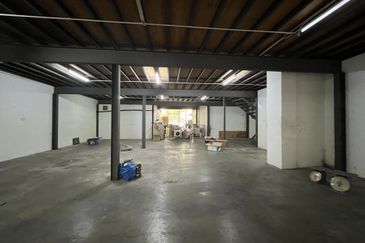 Medan Niaga Kepong Segambut Industrial Area 3 Storey Detached Factory For Sale