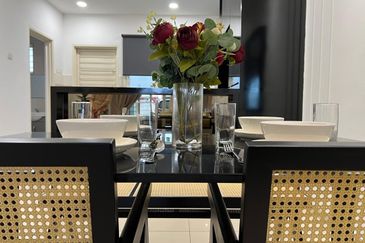 Kampung Sungai Kayu Ara