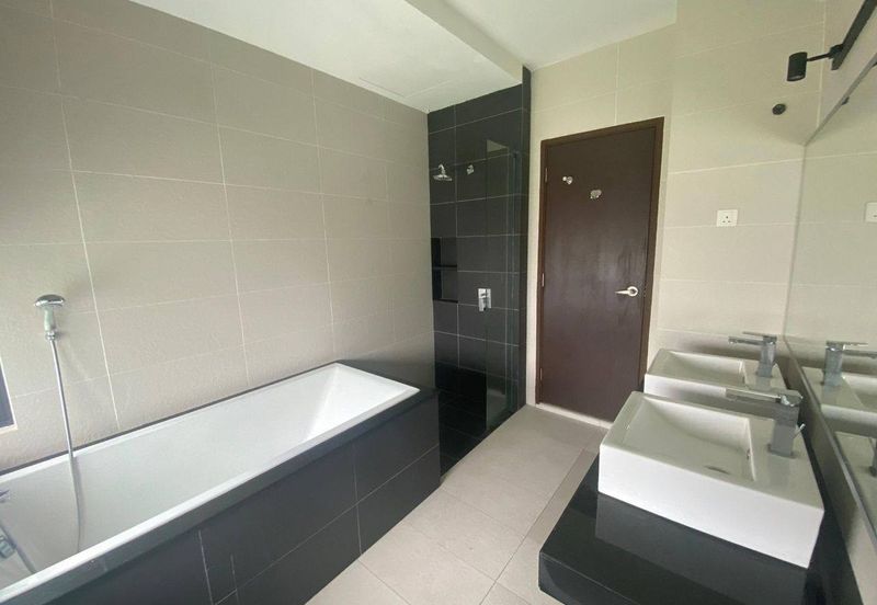 The Straits View Residences