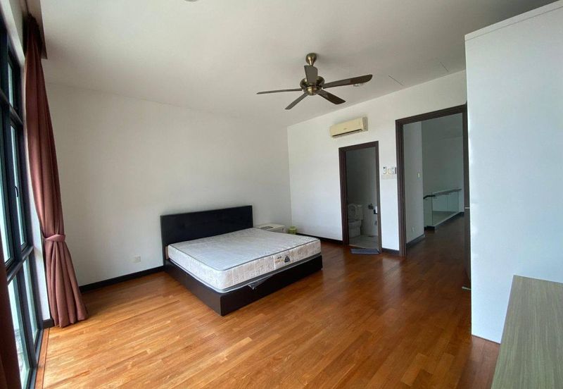 The Straits View Residences