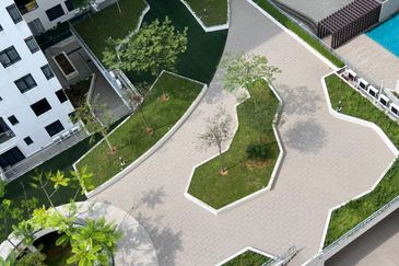 CASHBACK RM80K! Last Unit Direct Owner Price Can Nego Subang West Condo Ready to Viewing 