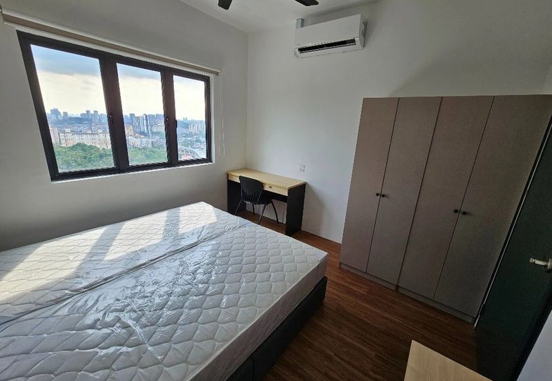 200meter to UCSI University, Student Hostel Ready Rental RM6000/per month ; DEVELOPER UNIT FREE MOT & ALL LEGAL FEES!!