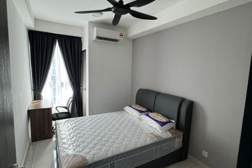 Near to Sunway 2room 1bath FREE WiFi & Parking ; Full Furnish with Air-cond ; 8min to Sunway Pyramid, Taylor Monash 