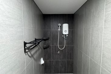 Near to Sunway 2room 1bath FREE WiFi & Parking ; Full Furnish with Air-cond ; 8min to Sunway Pyramid, Taylor Monash 