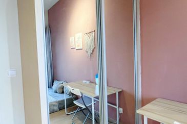 Icon Resident WELL MAINTAINED FULL FURNISH!!! Doorstep to 7-11, KK Mart, Nasi Kandar Bistro