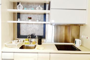 Icon Resident WELL MAINTAINED WELCOME OWNSTAY & INVESTOR!!! Link with 7-11, KK Mart, Nasi Kandar Bistro