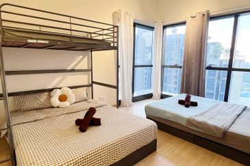 PJ Icon Residence WELL MAINTAIN WELCOME OWNSTAY & INVESTOR!!! Link with 7-11, KK Mart, Nasi Kandar Bistro