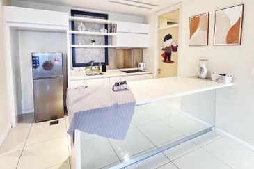 PJ Icon Resident Direct Owner WELL MAINTAINED Doorstep to 7-11, Mamak Restaurant ; 7min to Sunway Pyramid