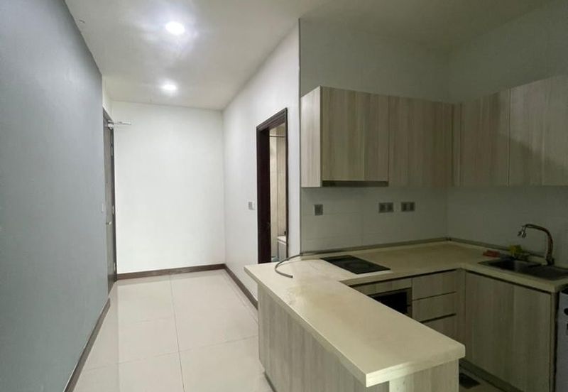 Paragon Suites @ CIQ