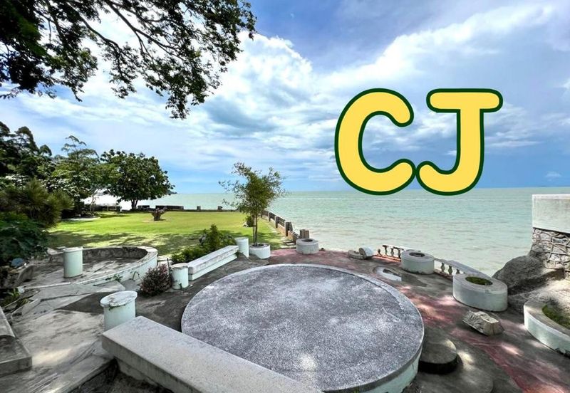 Seafront Land 2.5 ACRE with Houses and Apartment First Garde Development Tanjung Bungah Penang