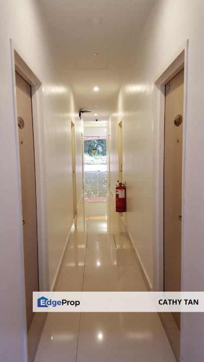 Budget Hotel for Sale🔥酒店老板老板娘Nusa Bestari有Hotel Building+家具+执照一起出售哦 #投资, Johor, 