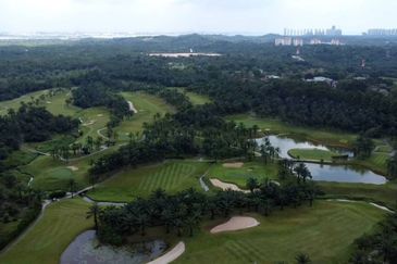 The Kew's Cluster House For Sale @ Gelang Patah