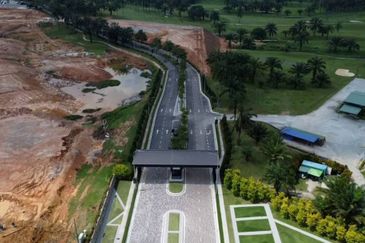 The Kew's Senibong Semi-D House For Sale @ Gelang Patah