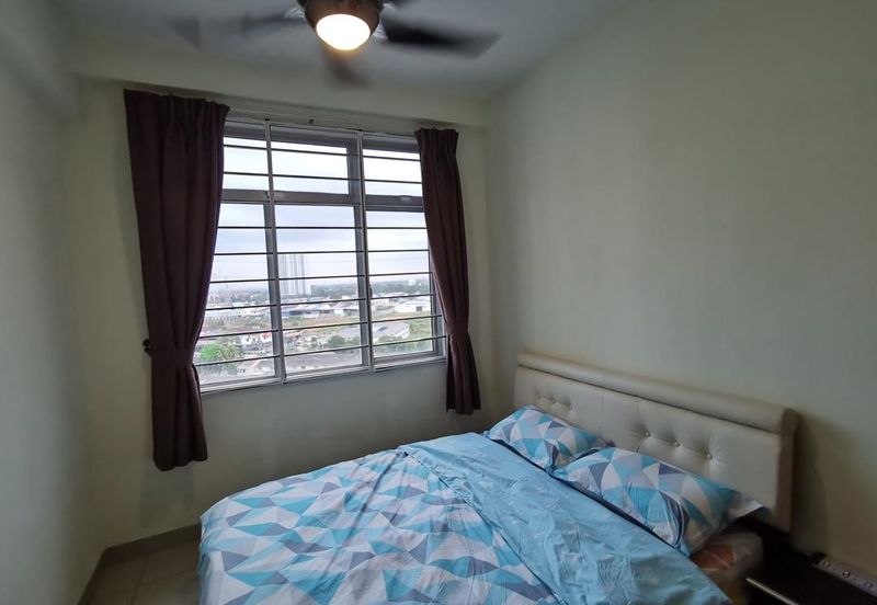 Eastbay Luxury Apartment