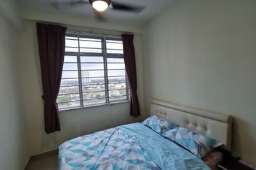 Eastbay Luxury Apartment