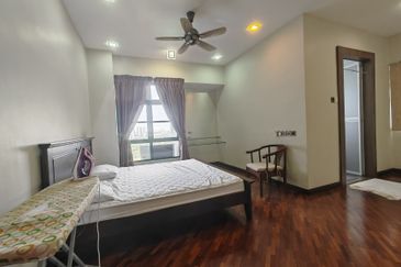 The Straits View, Bandar Baru Permas Jaya