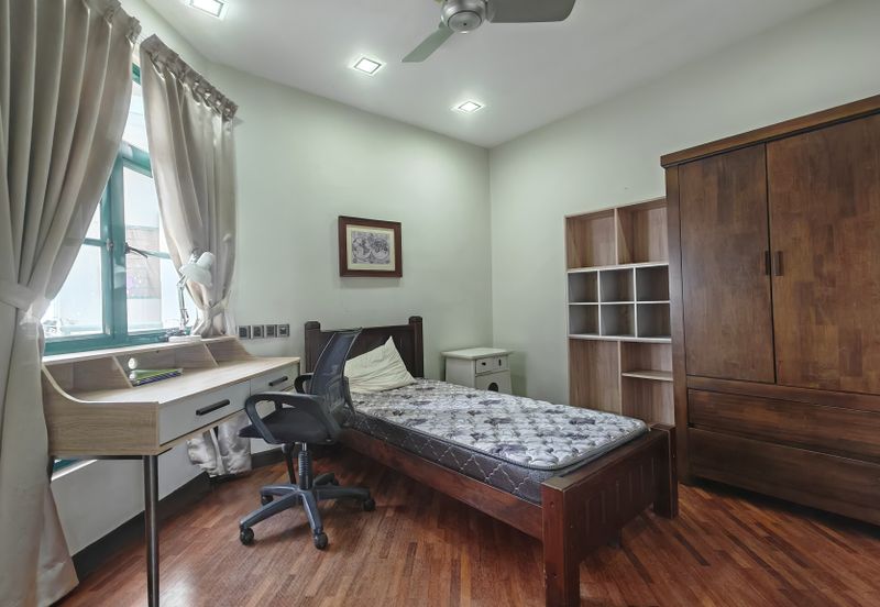 The Straits View, Bandar Baru Permas Jaya