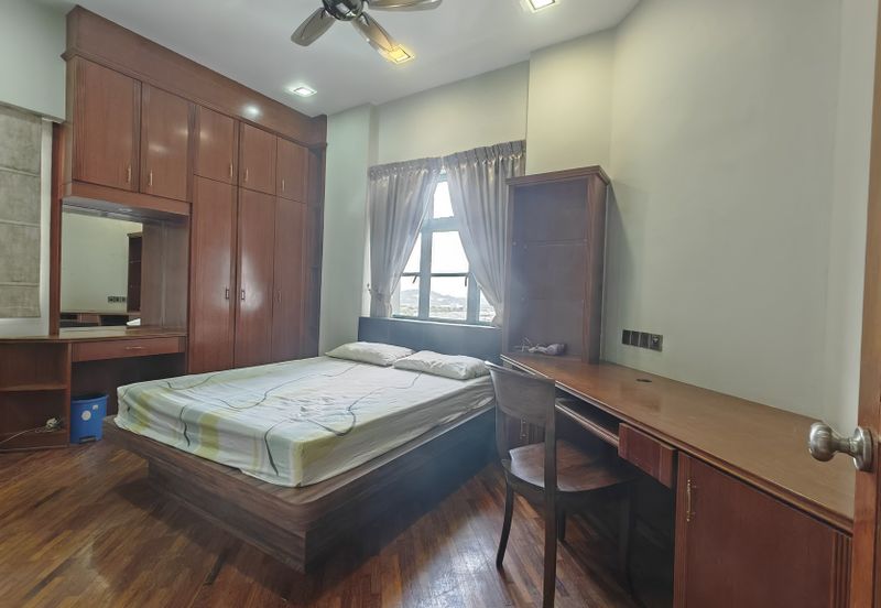 The Straits View, Bandar Baru Permas Jaya