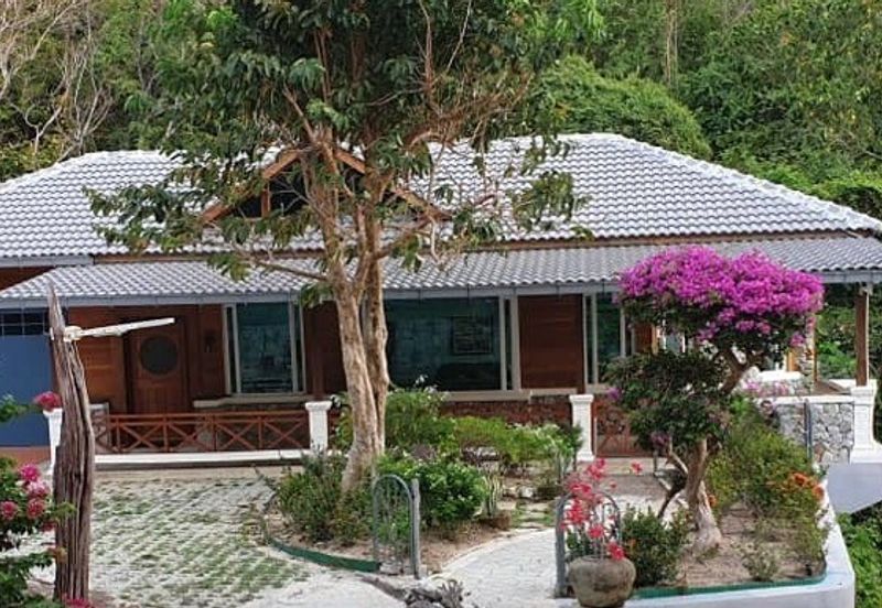 Langkawi 3-Storey Charming Bungalow With Stunning Unblock Sea View @ Jln Teluk Baru, Kuah Kedah