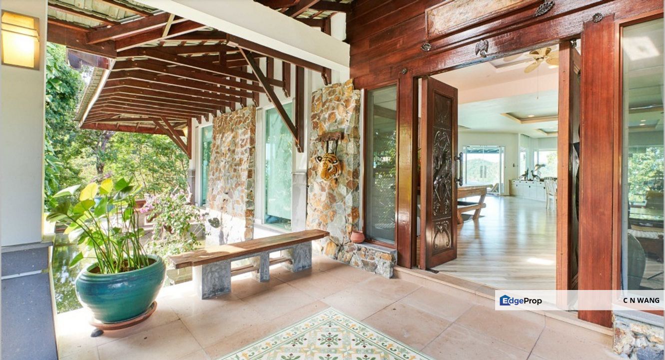 Langkawi 3-Storey Charming Bungalow With Stunning Unblock Sea View @ Jln Teluk Baru, Kuah Kedah, Kedah, Langkawi