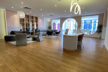 Menara EcoWorld (The Stride Strata Office @ BBCC)