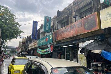 Freehold Cheras Taman Midah Besar 2 Storey Adjourning Shoplot, 20'x75' For Sale 