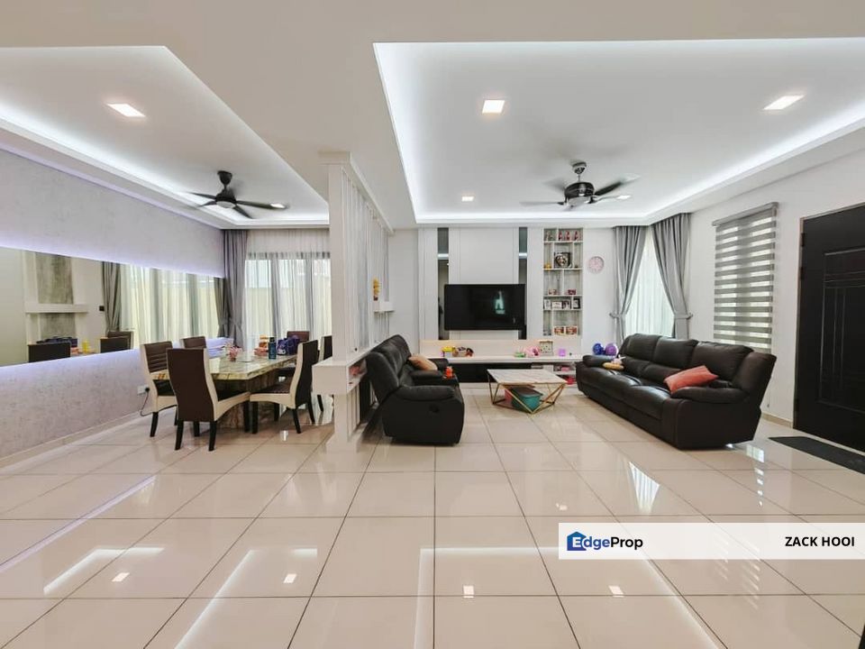 Taman Kempas Utama, Johor Bahru, Johor @ Fully Renovated Cluster House For Sale, Johor, Johor Bahru