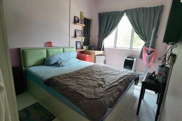 Bistari Impian Apartment @ Larkin