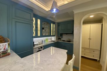 Twin Tower Residence