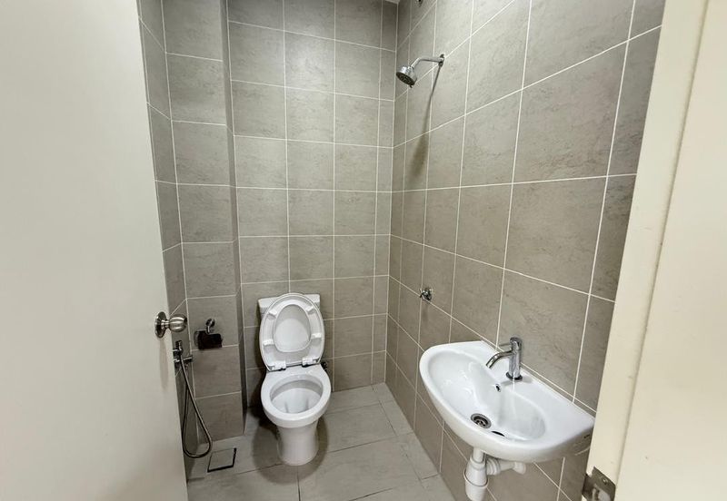 Jalan Setia Nusantara U13/22L