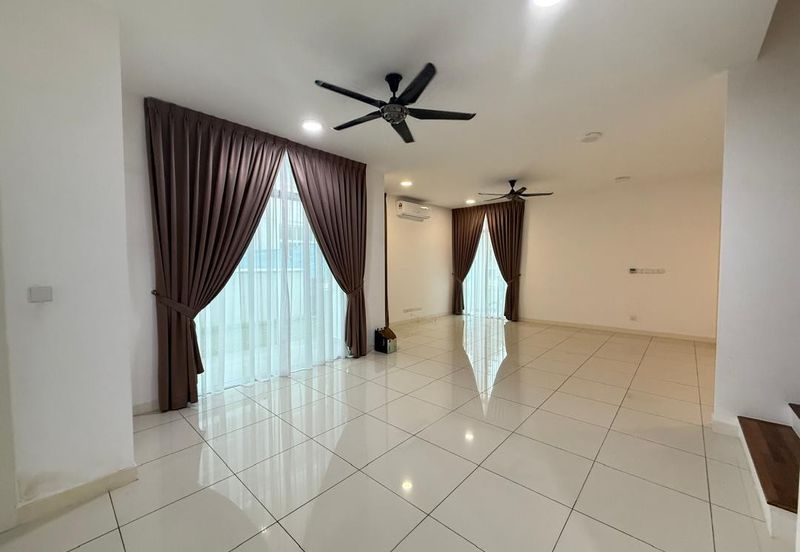 Jalan Setia Nusantara U13/22L