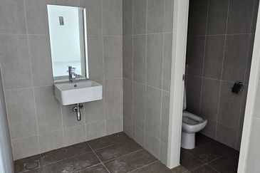 2 Sty New Shoplot@Sunway Greenfield For Rent-New Sunway catchment