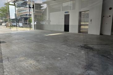 i32 Puchong Industrial Park