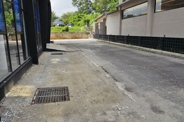 i32 Puchong Industrial Park