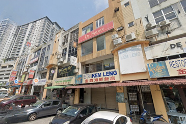 4.2% ROI 3.5 Storey Shoplot for sell @ Taman Rasa Sayang Cheras 