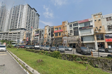 4.2% ROI 3.5 Storey Shoplot for sell @ Taman Rasa Sayang Cheras 