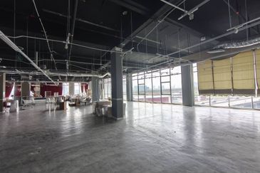 Jalan Kenari, Bandar Puchong Jaya