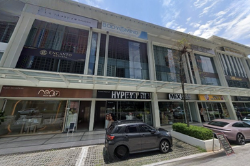 Bukit Jalil City Signature Shop Office