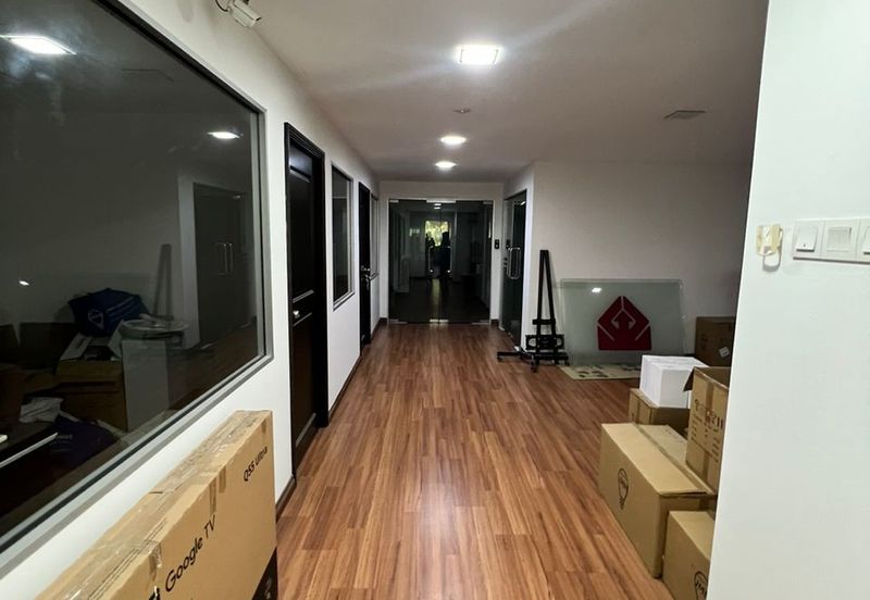 Commercial Bungalow Facing Main Road @ Petaling Jaya Section 13, Selangor