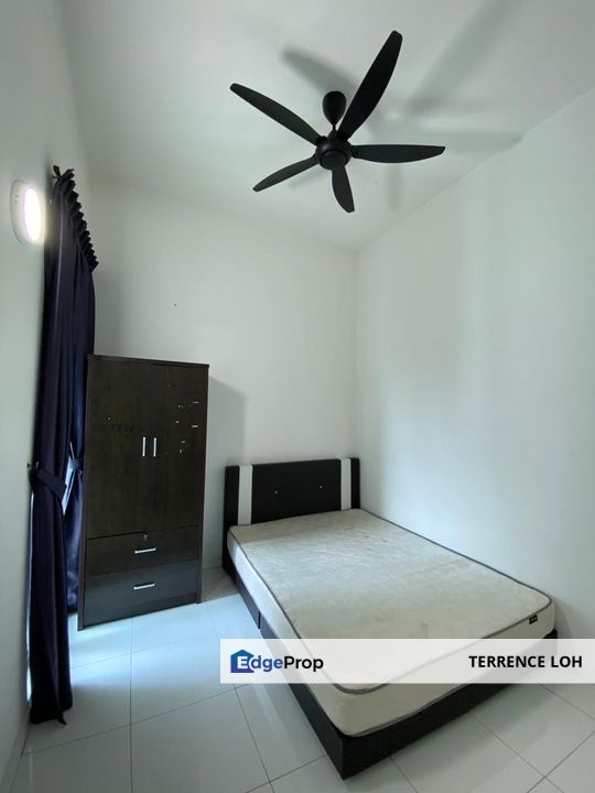 Well furnished large built up unit, Johor, Johor Bahru