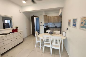 D'Suites , Akasia Horizon