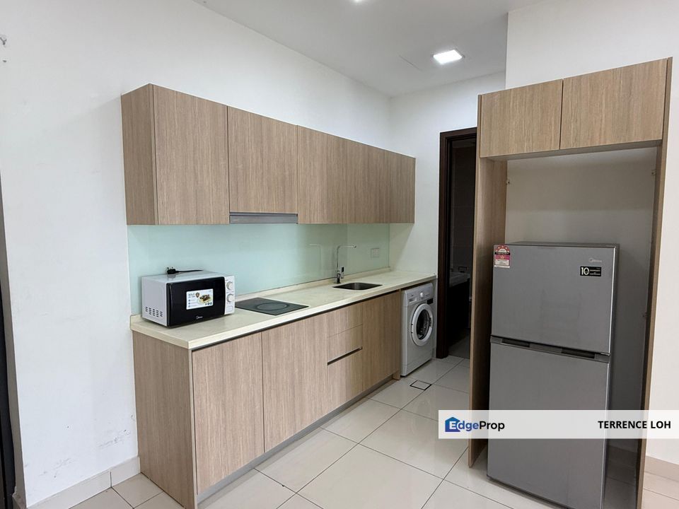 Huge built up fully furnished with good access to EDL and Pasir Gudang Highway, Johor, Masai