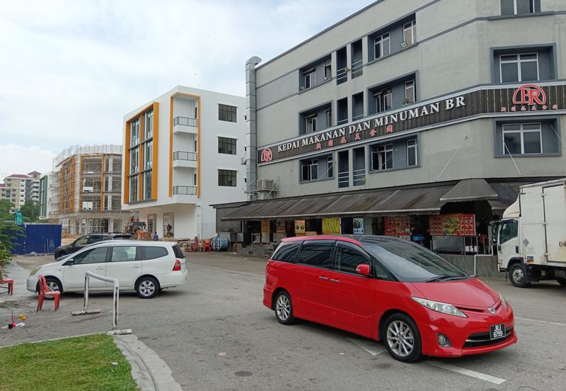 Brand new shoplot within Permas prime location 