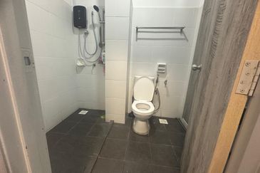 PR1MA @ LARKIN INDAH