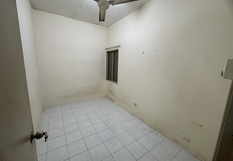 Sukma Shop Apartment