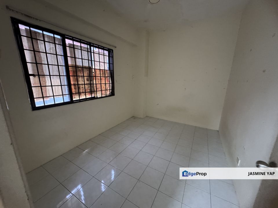 Sungai Long SL11 Shop Apartment 2nd Floor Basic Unit , Selangor, Kajang