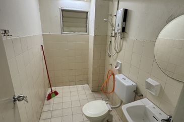 Sukma Shop Apartment