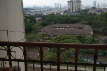 Bayu Puteri Apartment