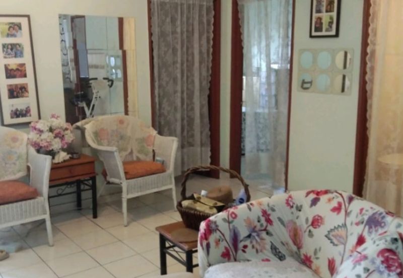 Bayu Puteri Apartment